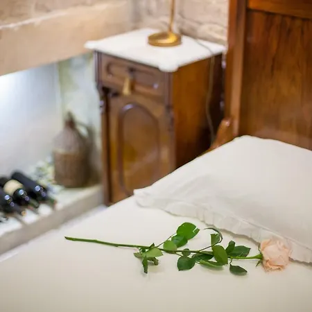 스튜디오 발릭 럭스 아파트